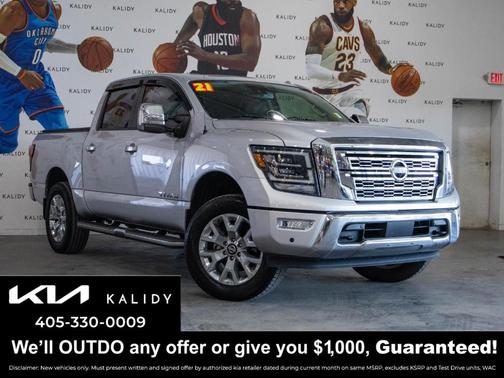 2021 Nissan Titan SL