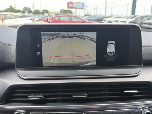 Everlasting Silver 2022 Kia Telluride LX