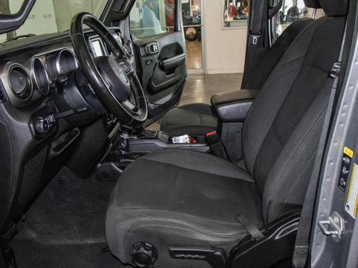 Billet Silver Metallic Clearcoat 2020 Jeep Wrangler Unlimited Sport