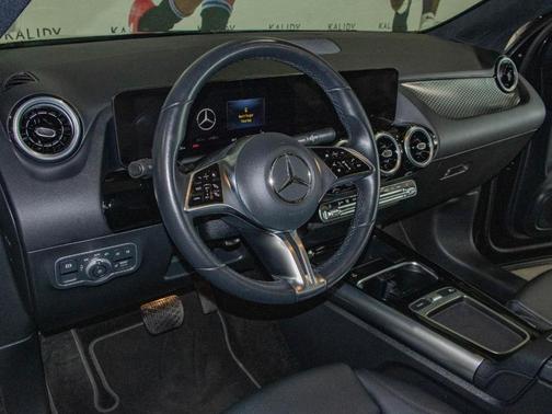 Midnight Black 2025 Mercedes-Benz GLA 250 Base