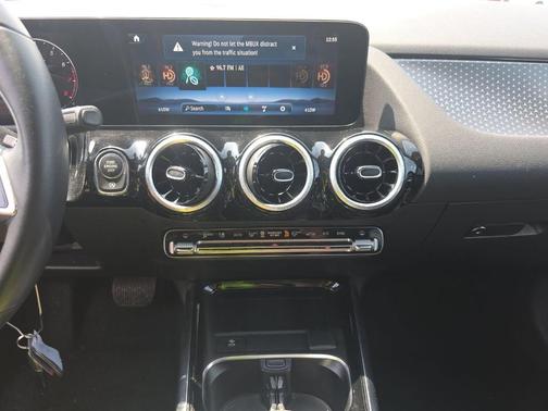Midnight Black 2025 Mercedes-Benz GLA 250 Base