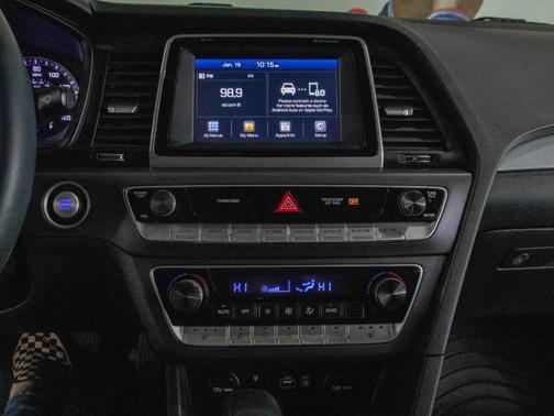 2019 Hyundai SONATA SEL