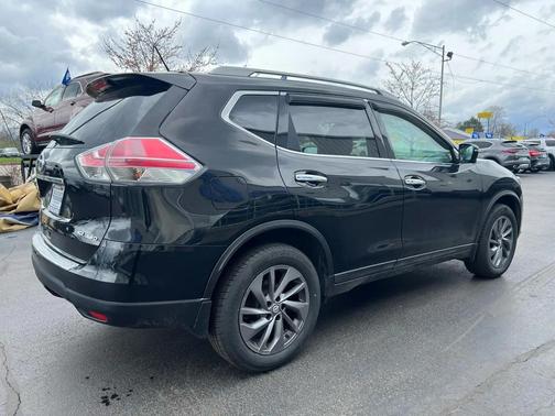 2016 Nissan Rogue SL