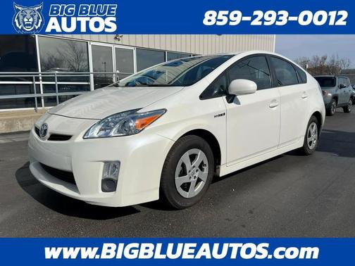 2010 Toyota Prius II