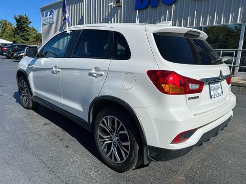 2019 Mitsubishi Outlander Sport 2.0 ES