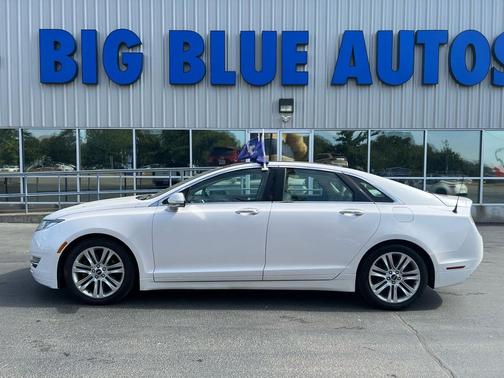 2014 Lincoln MKZ Base