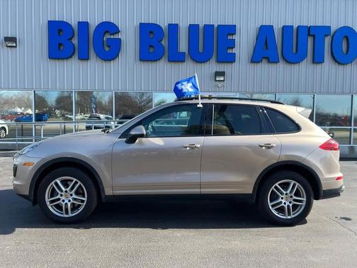 2016 Porsche Cayenne Cayenne