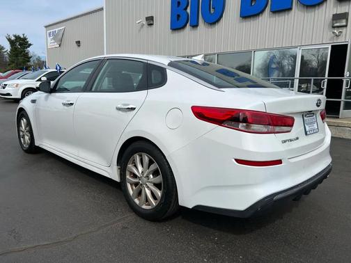 2019 Kia Optima LX