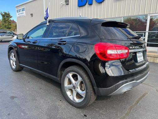 2018 Mercedes-Benz GLA 250 Base