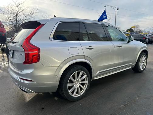 2018 Volvo XC90 T6 Inscription