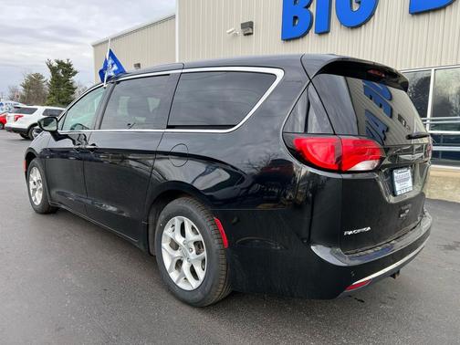 2019 Chrysler Pacifica Touring Plus