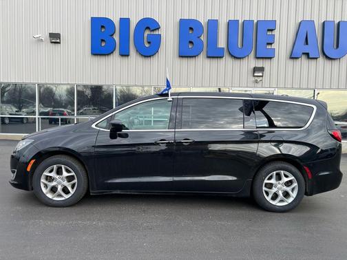 2019 Chrysler Pacifica Touring Plus