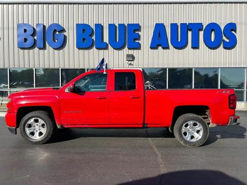 Red 2018 Chevrolet Silverado 1500 2LT