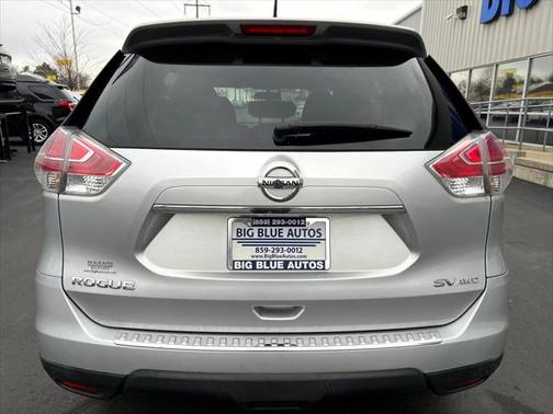 2016 Nissan Rogue SV