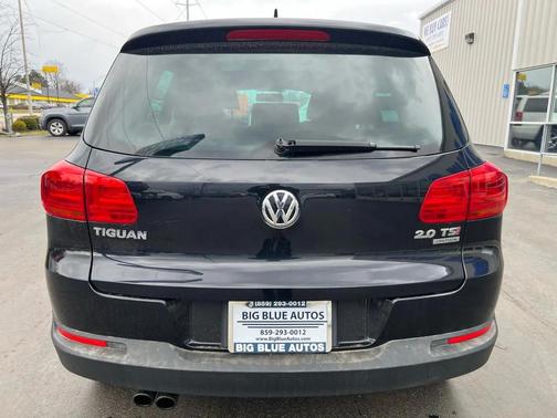 2015 Volkswagen Tiguan 2.0T SEL R-Line 4MOTION