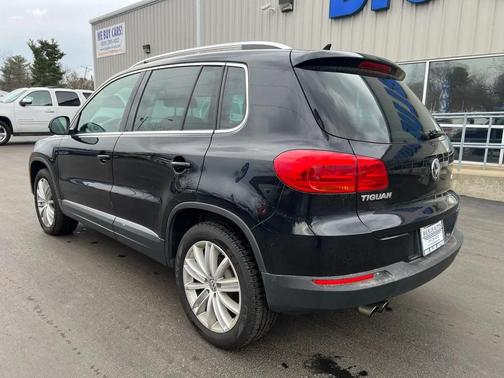 2015 Volkswagen Tiguan 2.0T SEL R-Line 4MOTION
