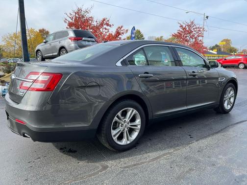 2019 Ford Taurus SEL AWD