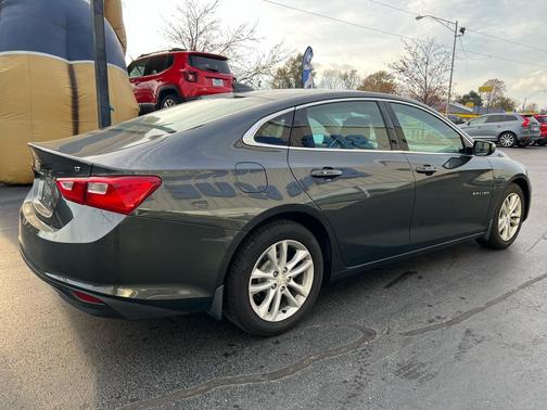 2016 Chevrolet Malibu 1LT