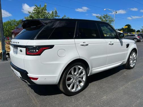 White 2022 Land Rover Range Rover Sport HSE Dynamic