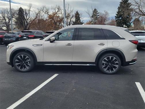 2025 Mazda CX-90 PHEV Premium Plus
