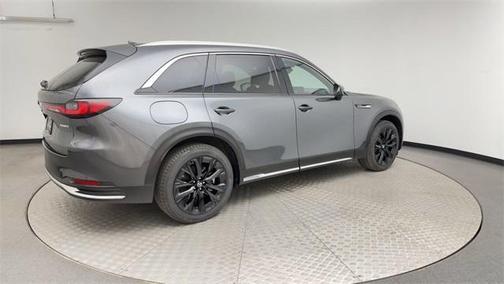 2024 Mazda CX-90 PHEV Premium Plus