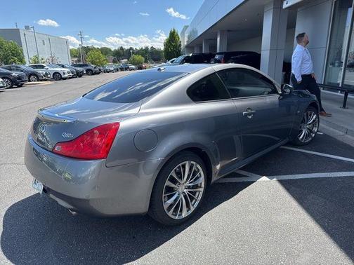Graphite Shadow 2014 INFINITI Q60 Base