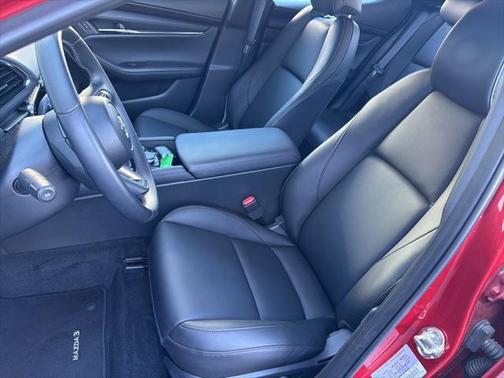 2024 Mazda Mazda3 FWD w/Preferred Package