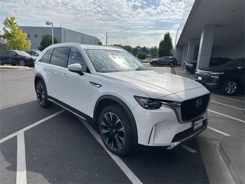 2024 Mazda CX-90 PHEV Premium Plus