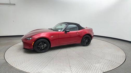 2024 Mazda MX-5 Miata Club