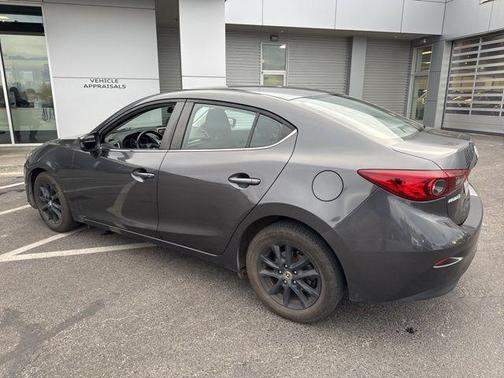2016 Mazda Mazda3 i Sport