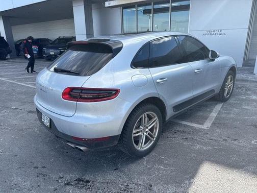 2015 Porsche Macan S