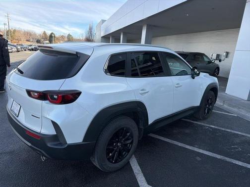 2025 Mazda CX-50 2.5 S Preferred Package