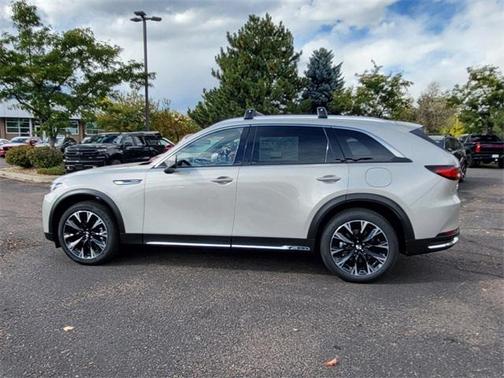2025 Mazda CX-90 PHEV Premium Plus