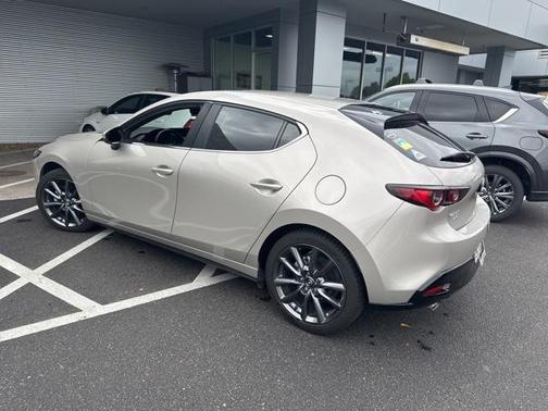 2022 Mazda Mazda3 AWD w/Preferred Package