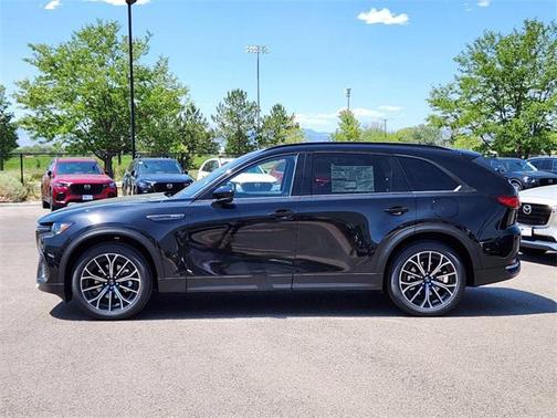 2025 Mazda CX-70 PHEV Premium Plus Package