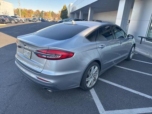 2020 Ford Fusion SEL