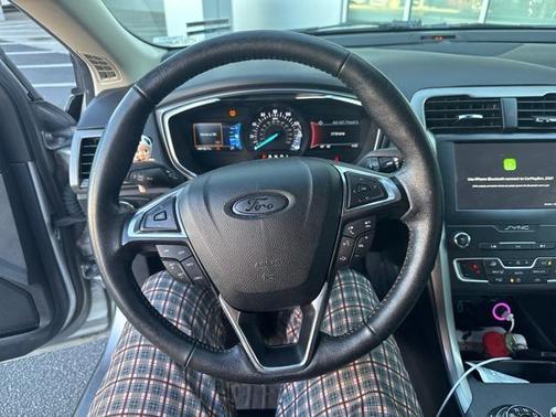 2020 Ford Fusion SEL