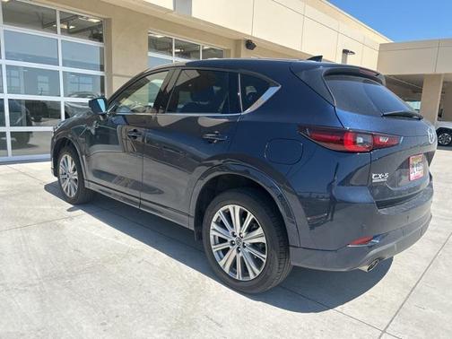 2022 Mazda CX-5 Signature
