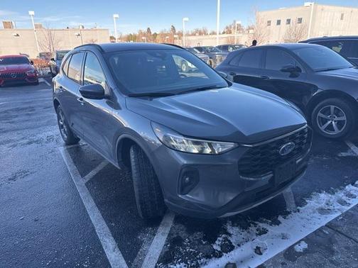 2025 Ford Escape ST-Line Select