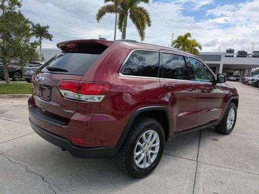 2021 Jeep Grand Cherokee Laredo