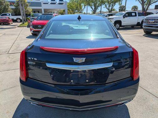Dark Adriatic Blue Metallic 2017 Cadillac XTS Luxury