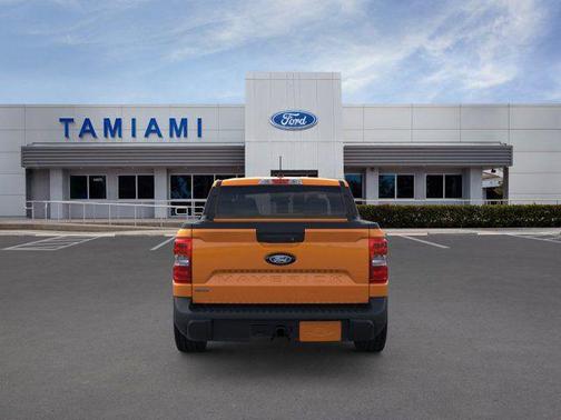 ORANGE FURY METALLIC TRI-COAT 2026 Ford Maverick XLT