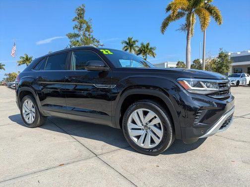 2022 Volkswagen Atlas Cross Sport 3.6L V6 SE w/Technology
