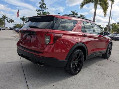 2021 Ford Explorer ST