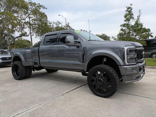 2024 Ford F-450 Platinum