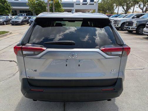 Silver Sky Metallic 2024 Toyota RAV4 LE
