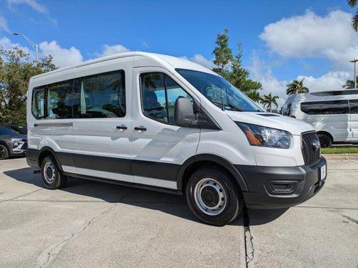 2022 Ford Transit-350 XL