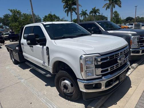 OXFORD WHITE 2024 Ford F-350 XL