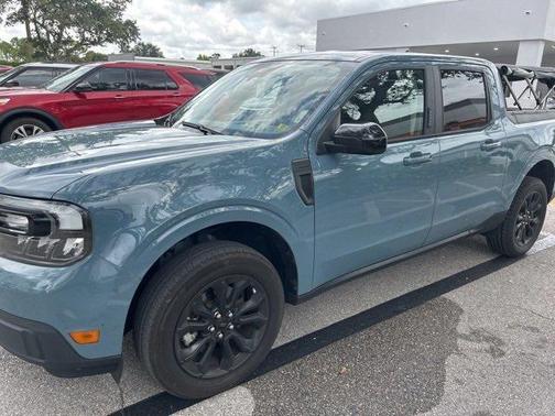 2023 Ford Maverick Lariat