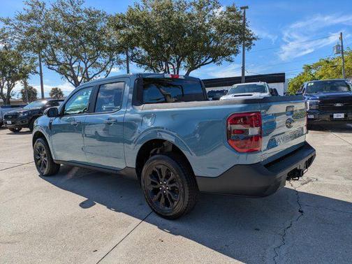 2023 Ford Maverick Lariat